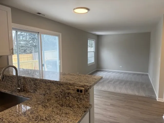 $249,000 | 588 Nantucket Way, Unit 2, Island Lake, IL 60042