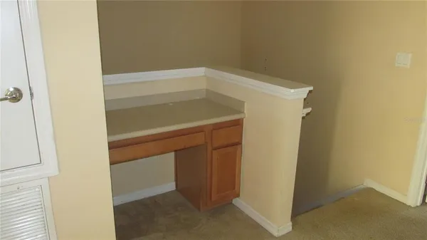 a view of utility room