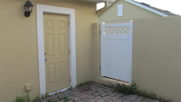 $2,395 | 9735 Fenrose Terrace, Orlando, FL 32827