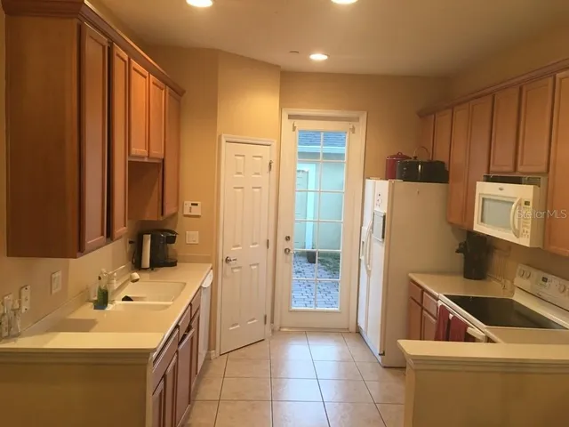 $2,395 | 9735 Fenrose Terrace, Orlando, FL 32827