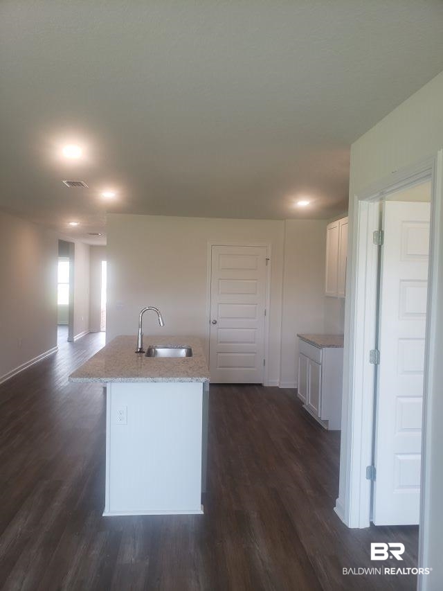 1124 Hayward Loop Foley, AL 36535 - Photo 4 of 17
