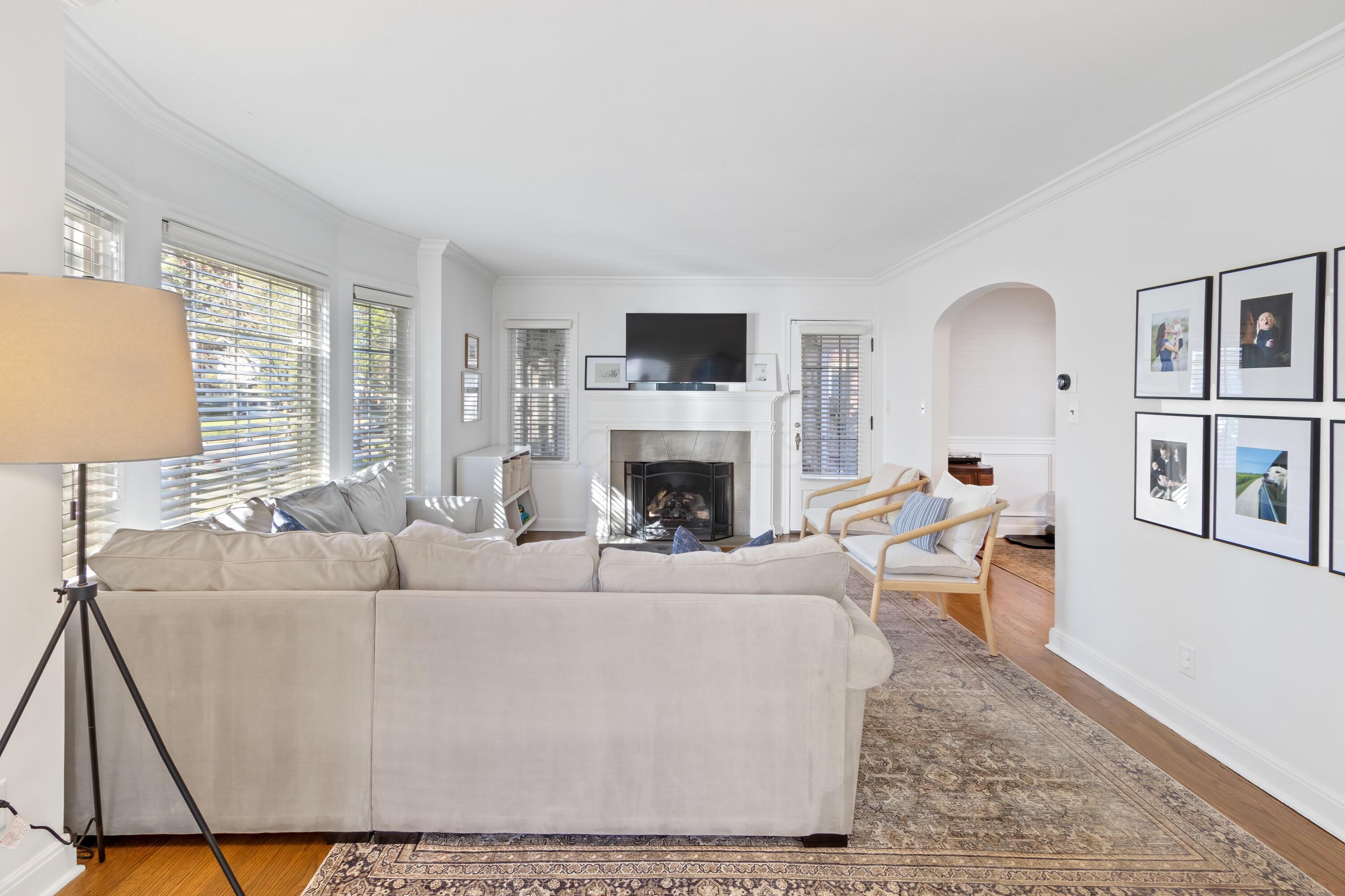 440 Brevoort Road Columbus, OH 43214 - Photo 4 of 31 440 Brevoort Road-6.jpg-FULL
