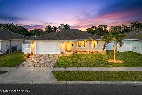 $430,000 | 984 Captiva Is Circle, Palm Bay, FL 32908