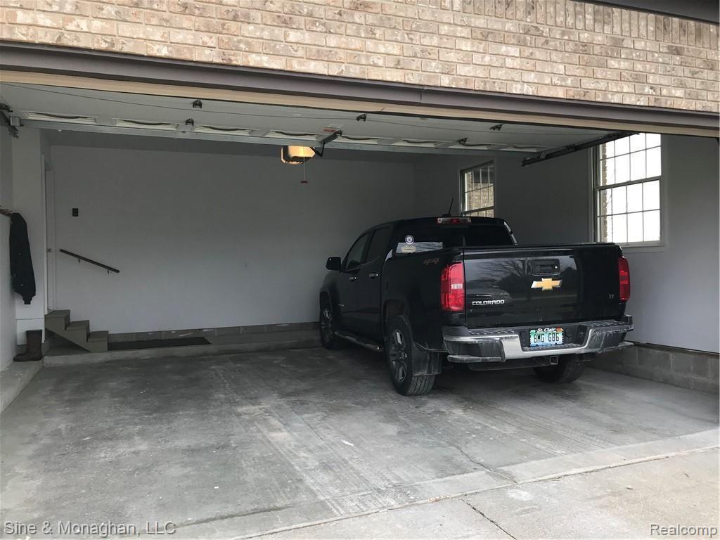 6768 Rattle Run Road St. Clair, MI 48079 - Photo 57 of 61 garage.jpg