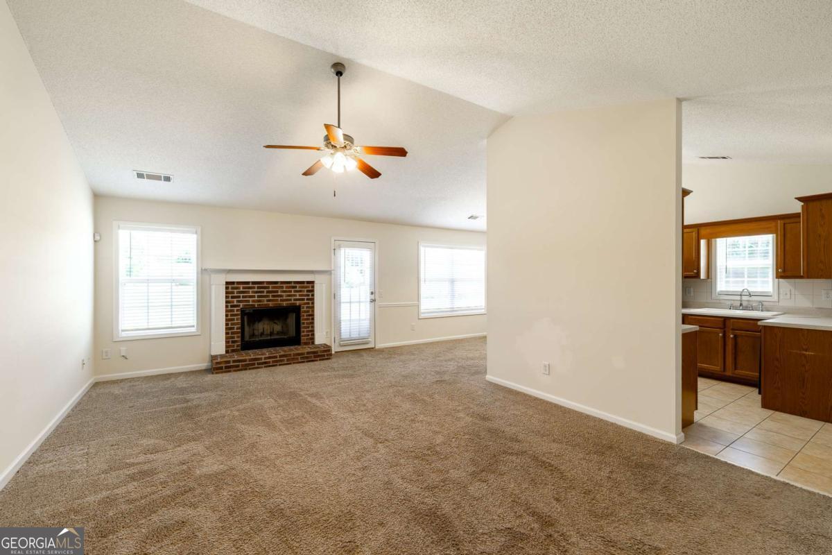 400 Welsh Circle Bethlehem, GA 30620 - Photo 3 of 33