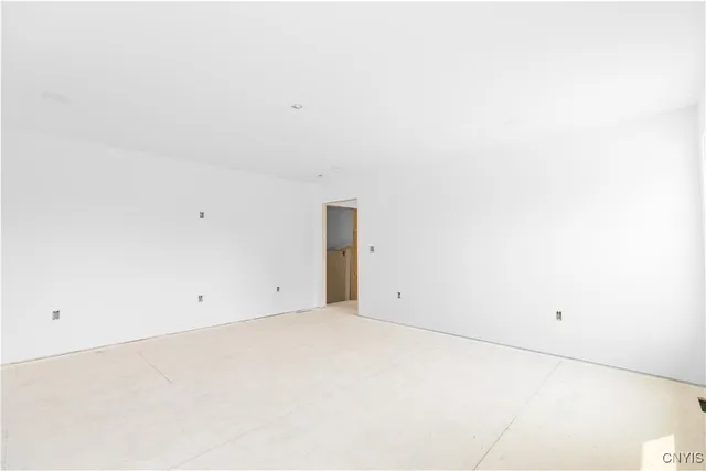 $524,900 | 21 Glendale Avenue, Whitesboro, NY 13492