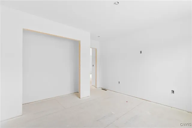 $524,900 | 21 Glendale Avenue, Whitesboro, NY 13492