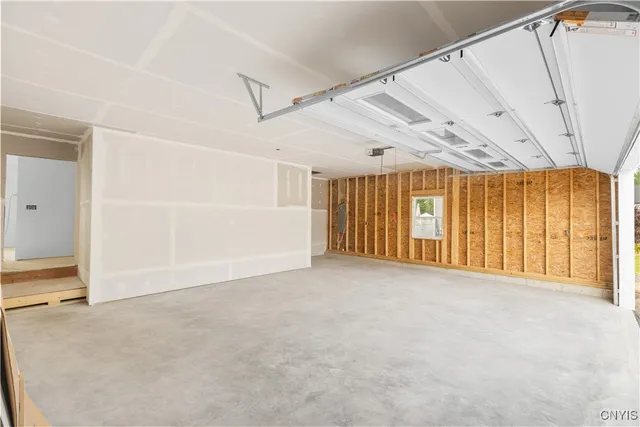 $524,900 | 21 Glendale Avenue, Whitesboro, NY 13492