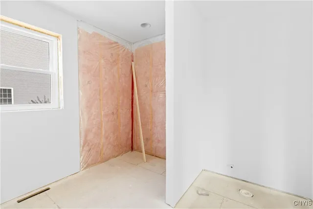 $524,900 | 21 Glendale Avenue, Whitesboro, NY 13492