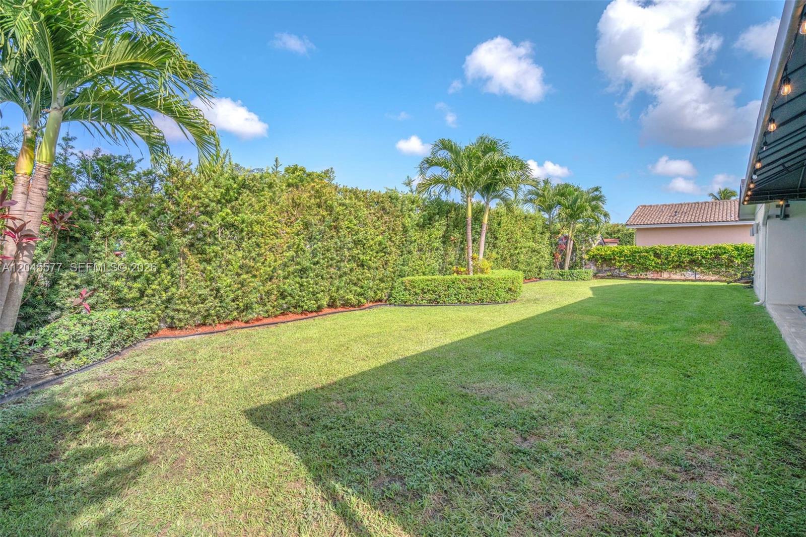 1807 Southwest 102nd Place Miami, FL 33165 - Photo 49 of 52