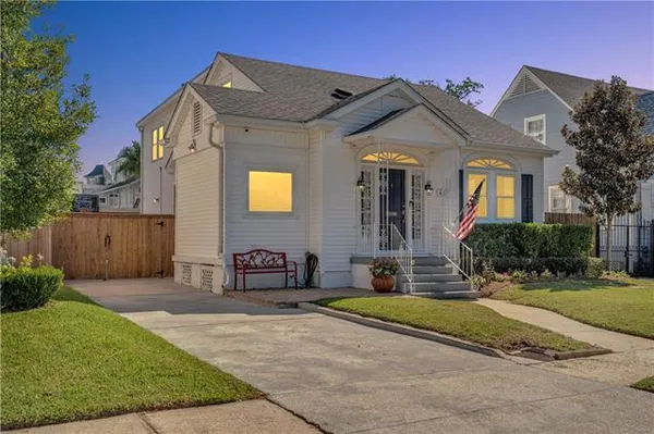 $659,000 | 435 Glendale Drive, Metairie, LA 70001