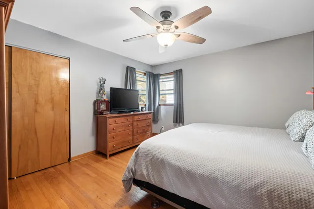 $279,900 | 2343 South 95th Street, West Allis, WI 53227