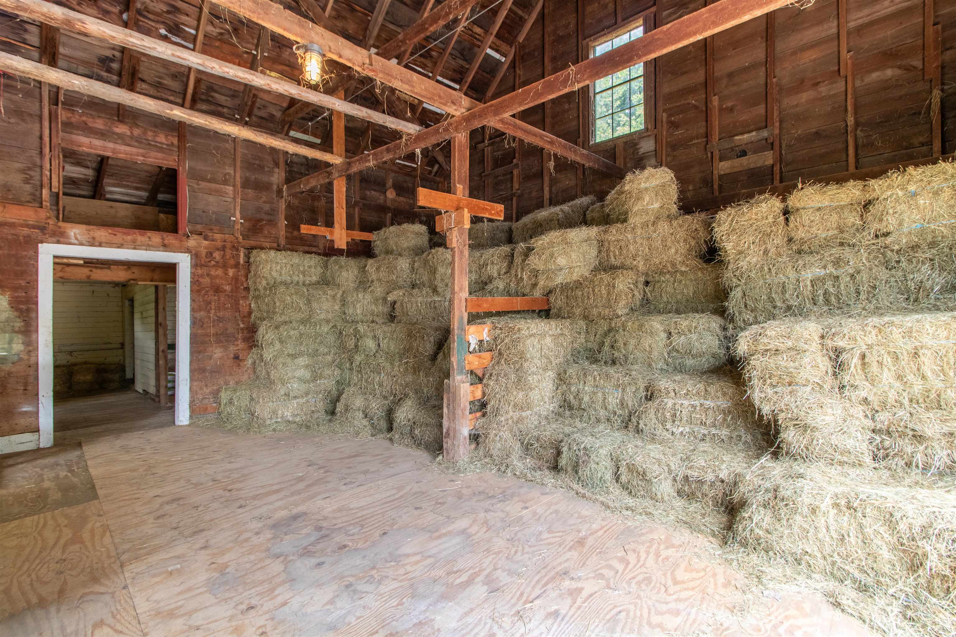 736 Pleasant Street Newport, VT 05855 - Photo 37 of 58