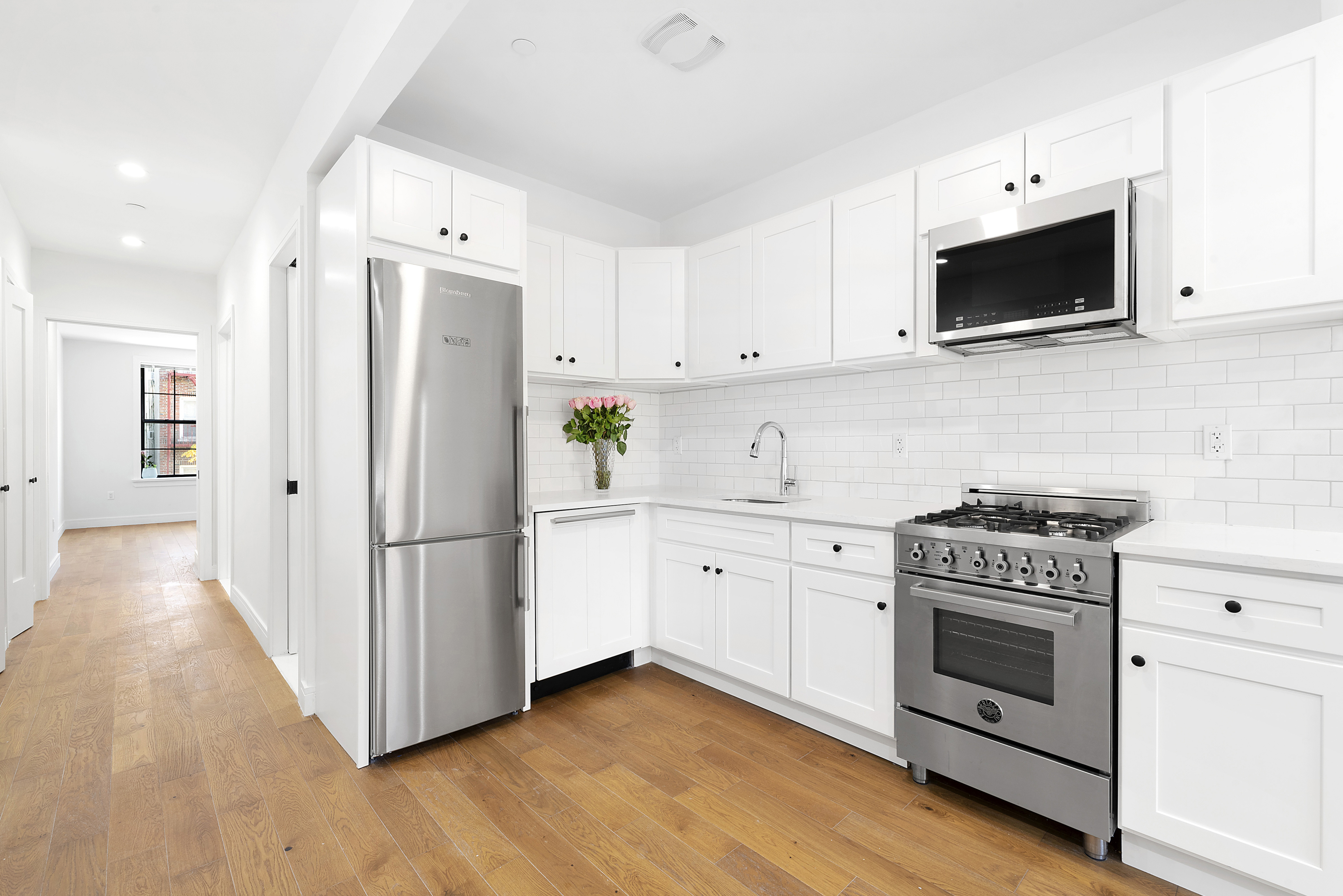 301 Covert Street, Unit 2E Brooklyn, NY 11237 - Photo 2 of 10