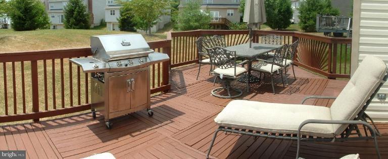 9715 Watts Road Owings Mills, MD 21117 - Photo 22 of 23 Deck