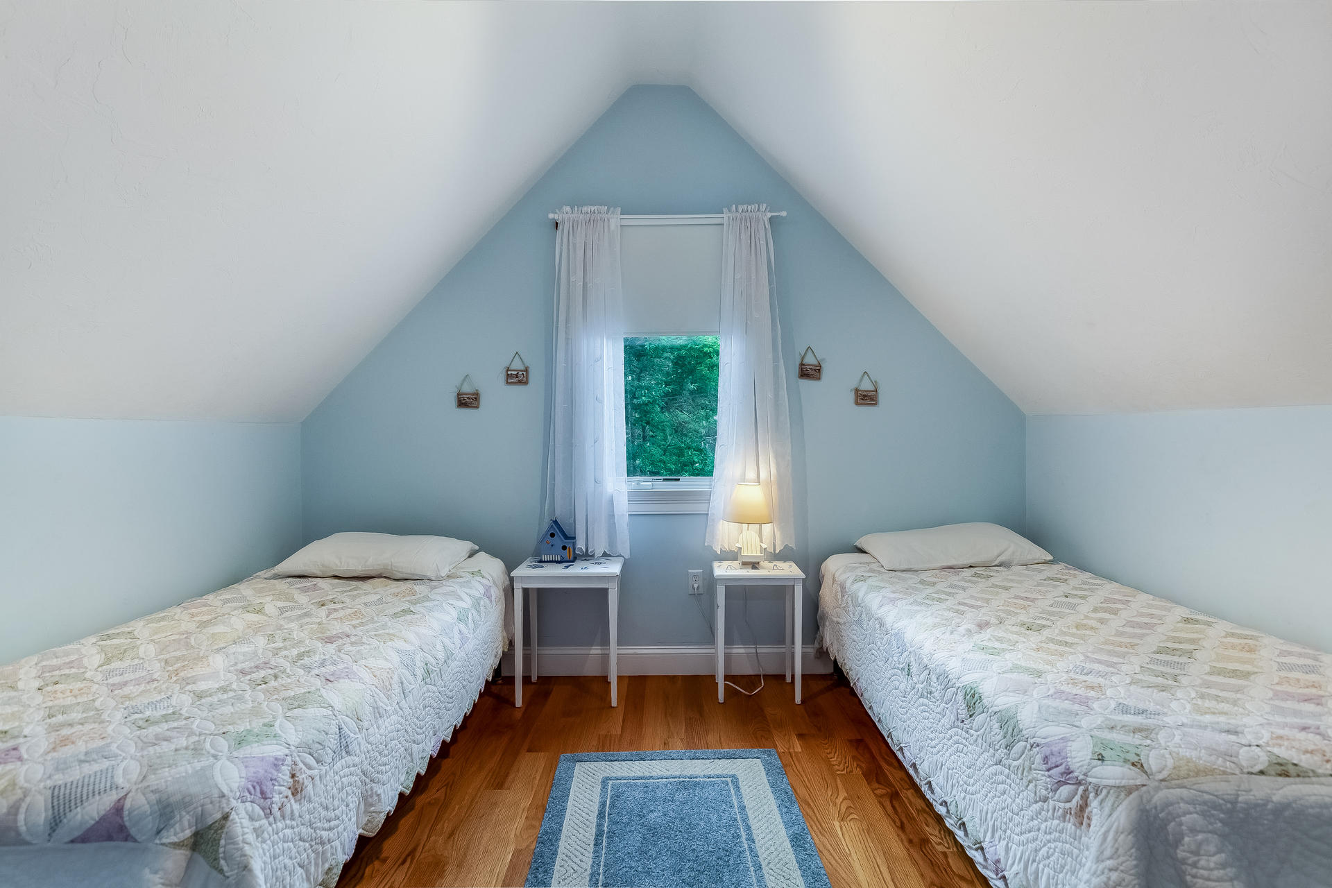 935 Cable Road Eastham, MA 02642 - Photo 30 of 35 a bedroom with a bed and a window