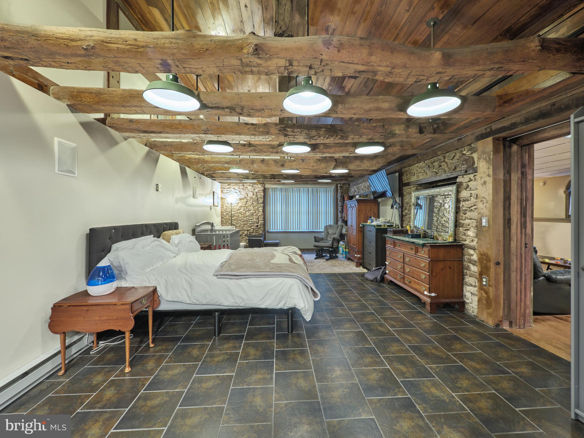 1090 Almshouse Road Jamison, PA 18929 - Photo 33 of 46