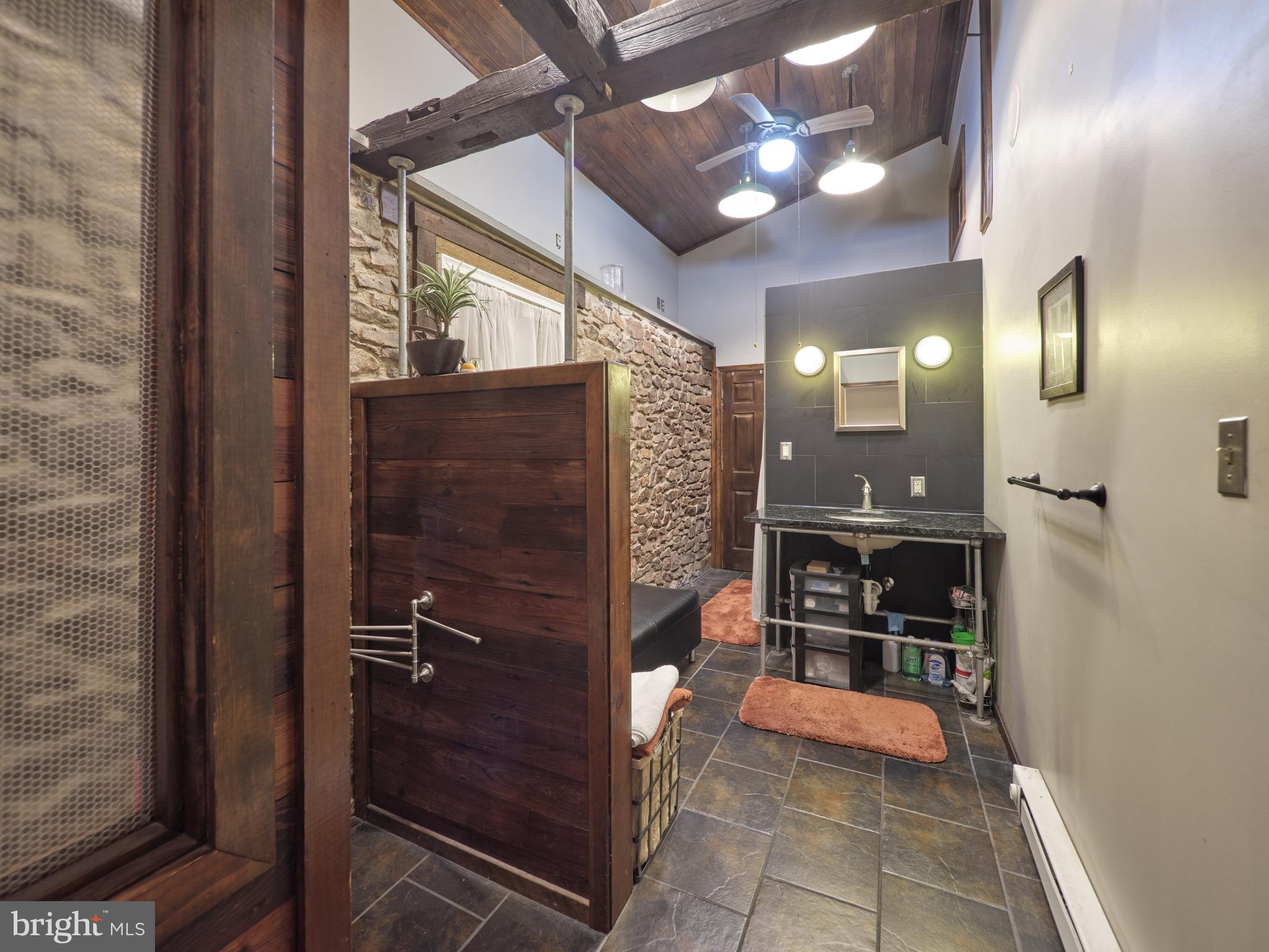 1090 Almshouse Road Jamison, PA 18929 - Photo 34 of 46