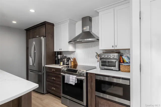 $4,000 | 185 West Park Avenue, Unit 103, Long Beach, NY 11561