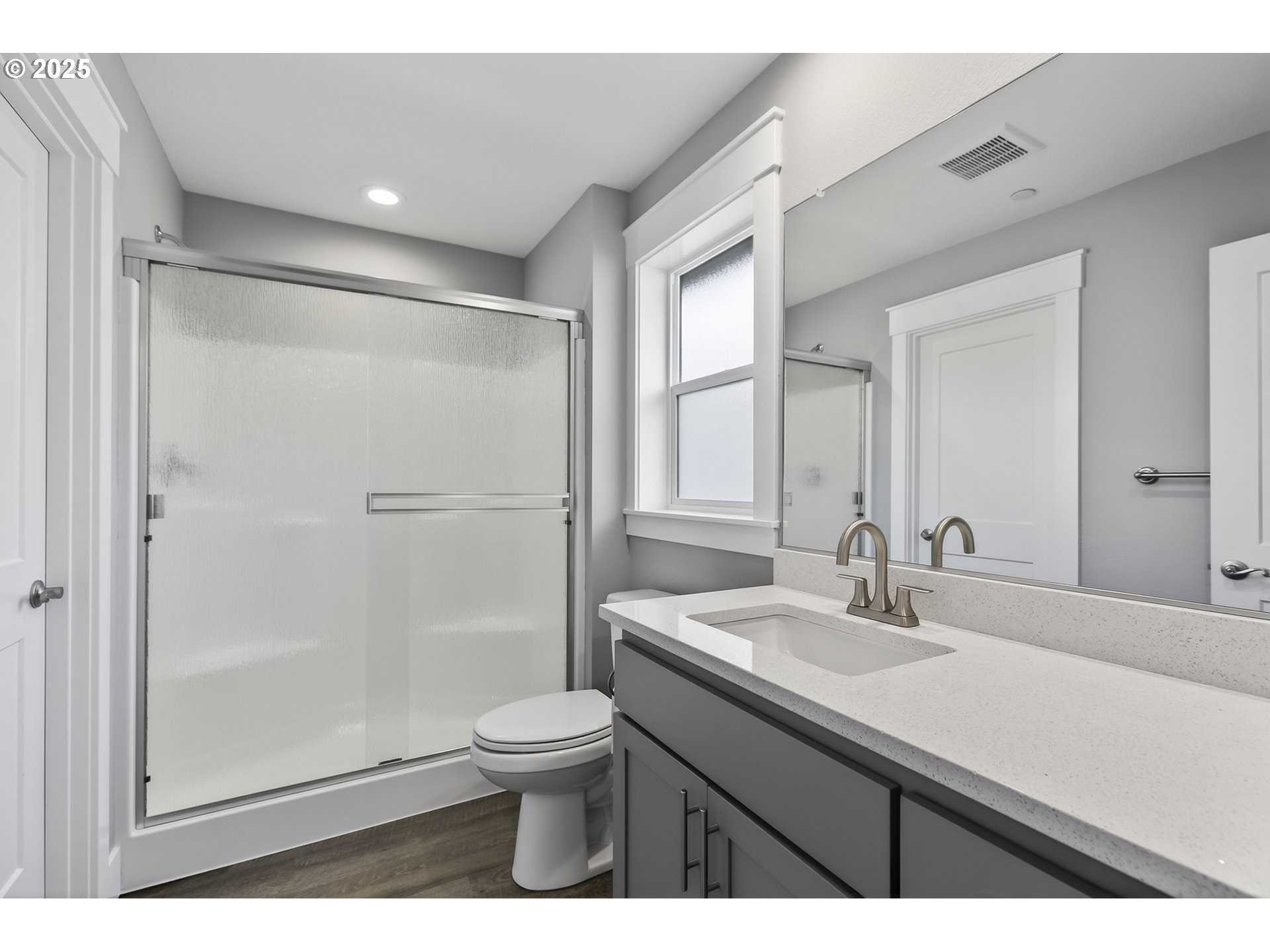 2320 North R Street Washougal, WA 98671 - Photo 21 of 35 Primary Bedroom