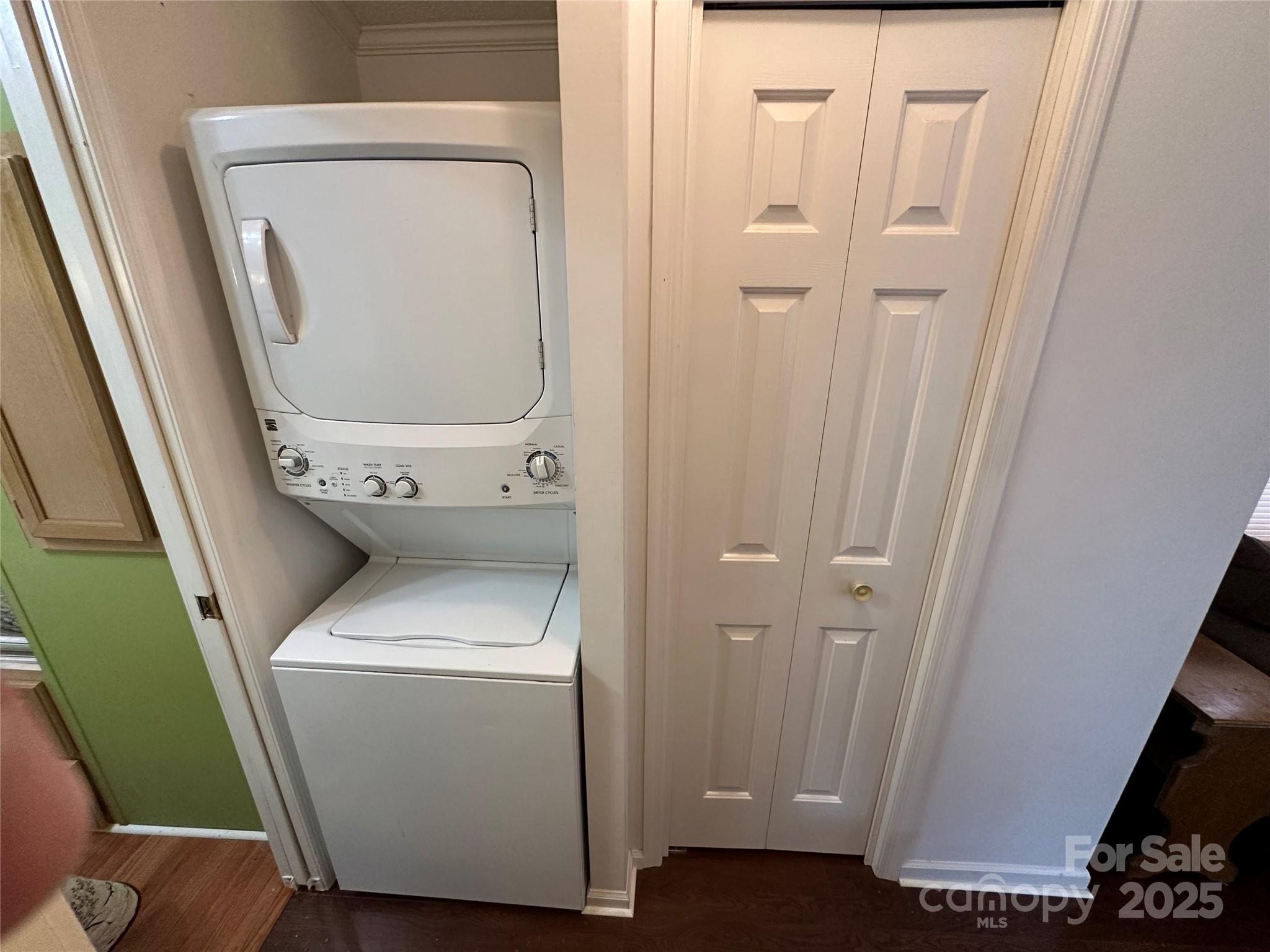 124 Hummingbird Circle New London, NC 28127 - Photo 15 of 48 a utility room with a washer and dryer