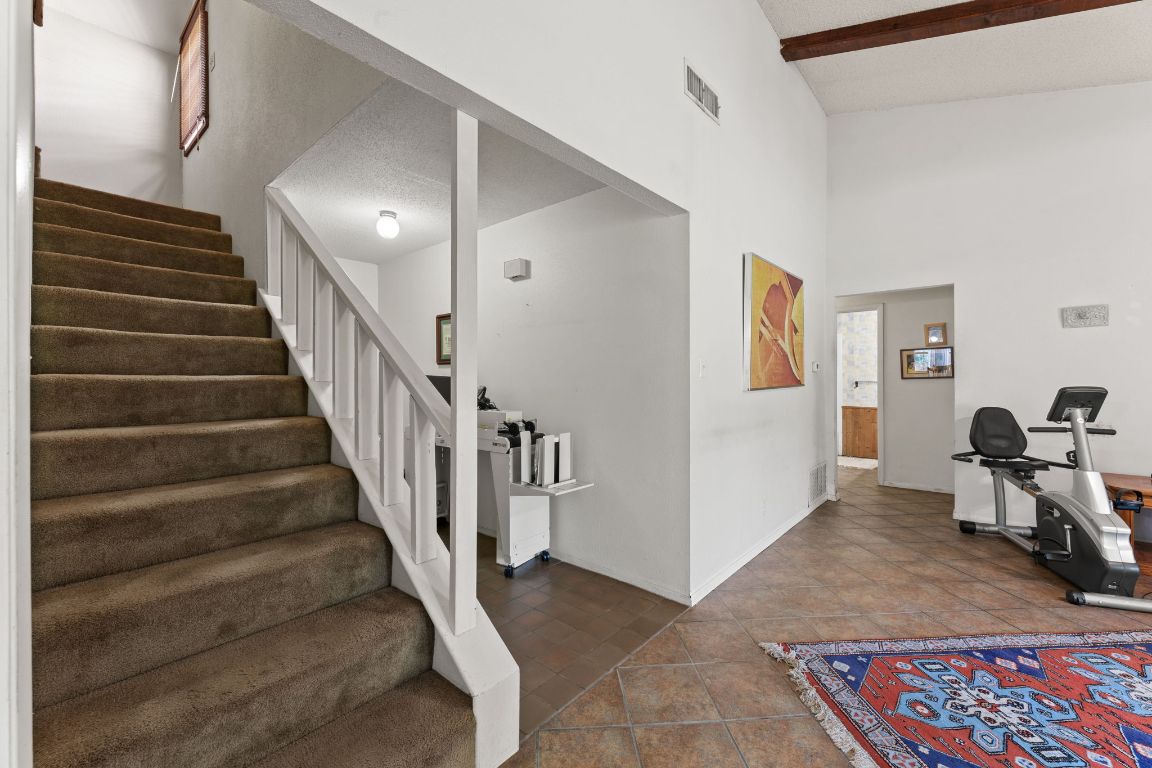 9005 Dorella Lane Austin, TX 78736 - Photo 16 of 38 a view of entryway and hall