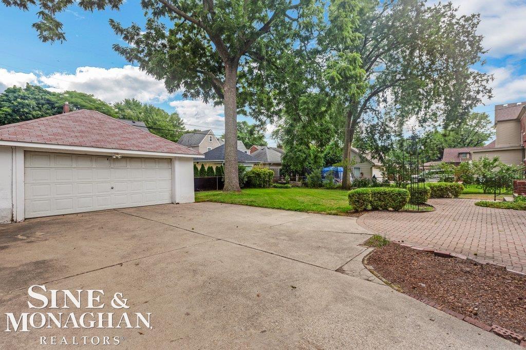 962 Pemberton Road Grosse Pointe Park, MI 48230 - Photo 37 of 38