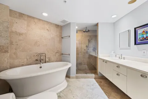 $815,000 | 333 Las Olas Way, Unit 1508, Fort Lauderdale, FL 33301