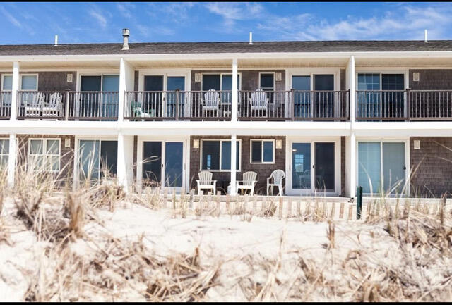 544 Shore Road, Unit 4 Truro, MA 02666 - Photo 3 of 29 IMG_5105 3