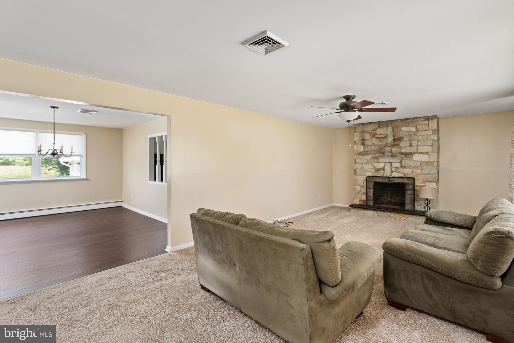 355 Eayrestown Road Southampton, NJ 08088 - Photo 8 of 33