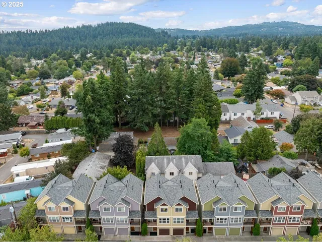 $295,000 | 2710 Southeast 141st Avenue, Unit 10, Portland, OR 97236