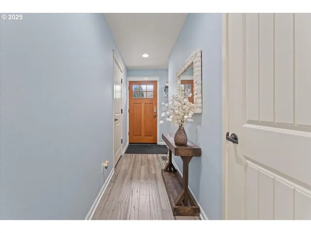 $295,000 | 2710 Southeast 141st Avenue, Unit 10, Portland, OR 97236