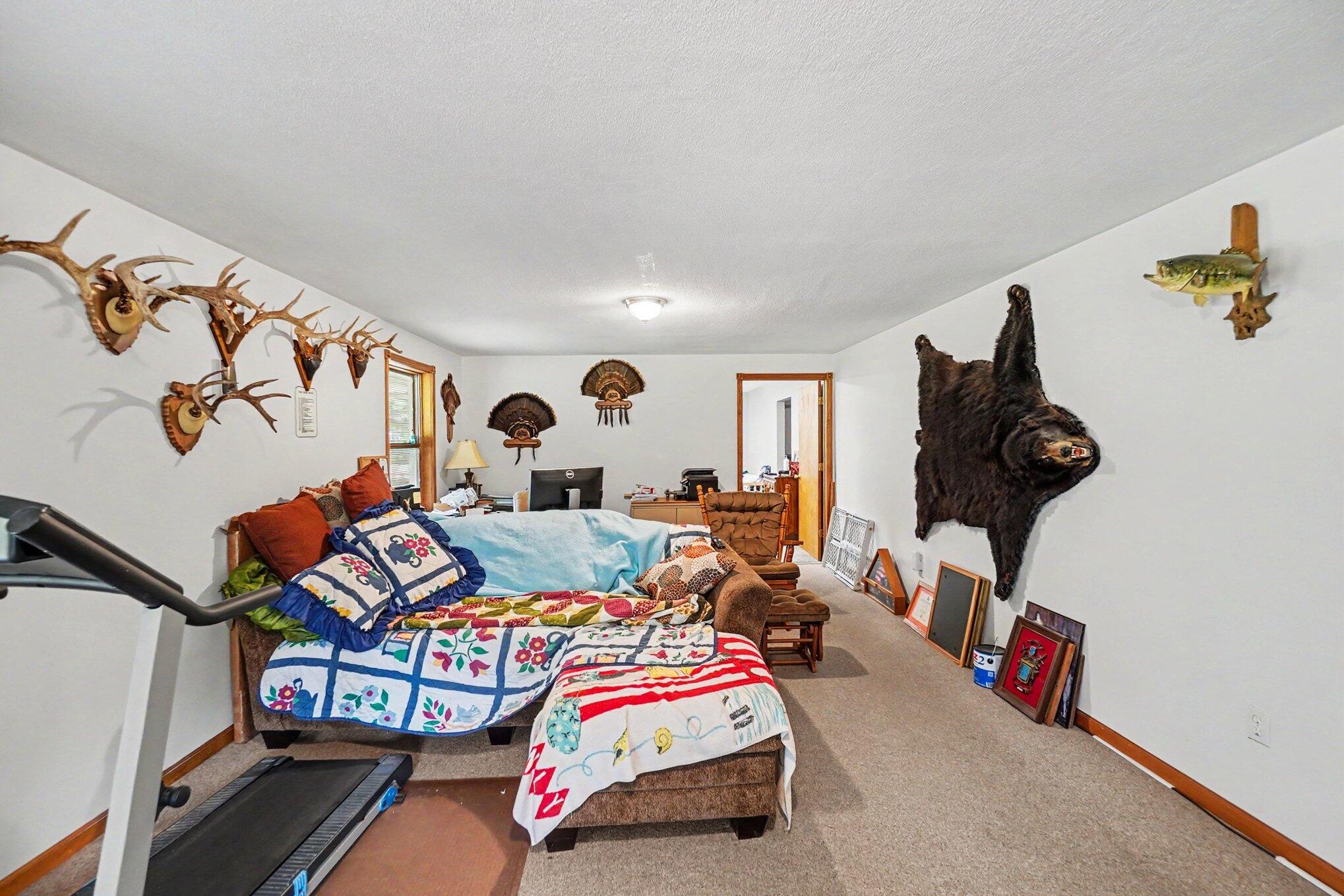 4485 South Miles Road Sheridan, MI 48884 - Photo 23 of 79 025_file_1498