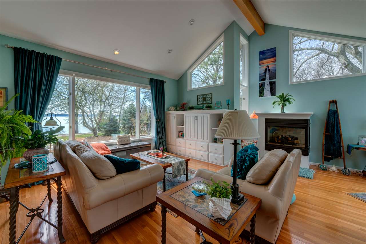 7753 East Shore Road Traverse City, MI 49686 - Photo 19 of 82 1844922-18.JPG