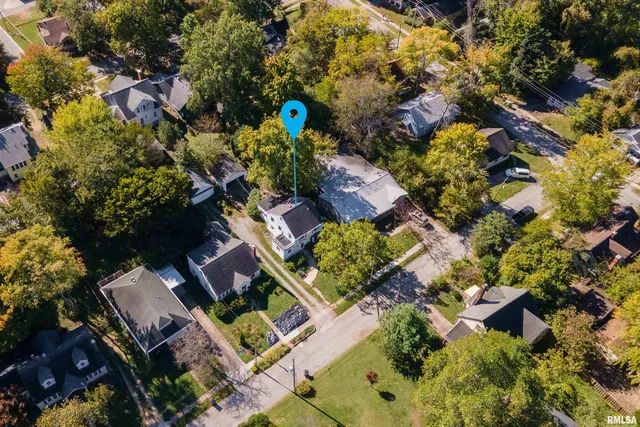 $184,900 | 711 West Elm Street, Carbondale, IL 62901