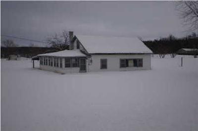 7202 Johnson Belding, MI 48809 - Photo 1 of 11 Primary Photo