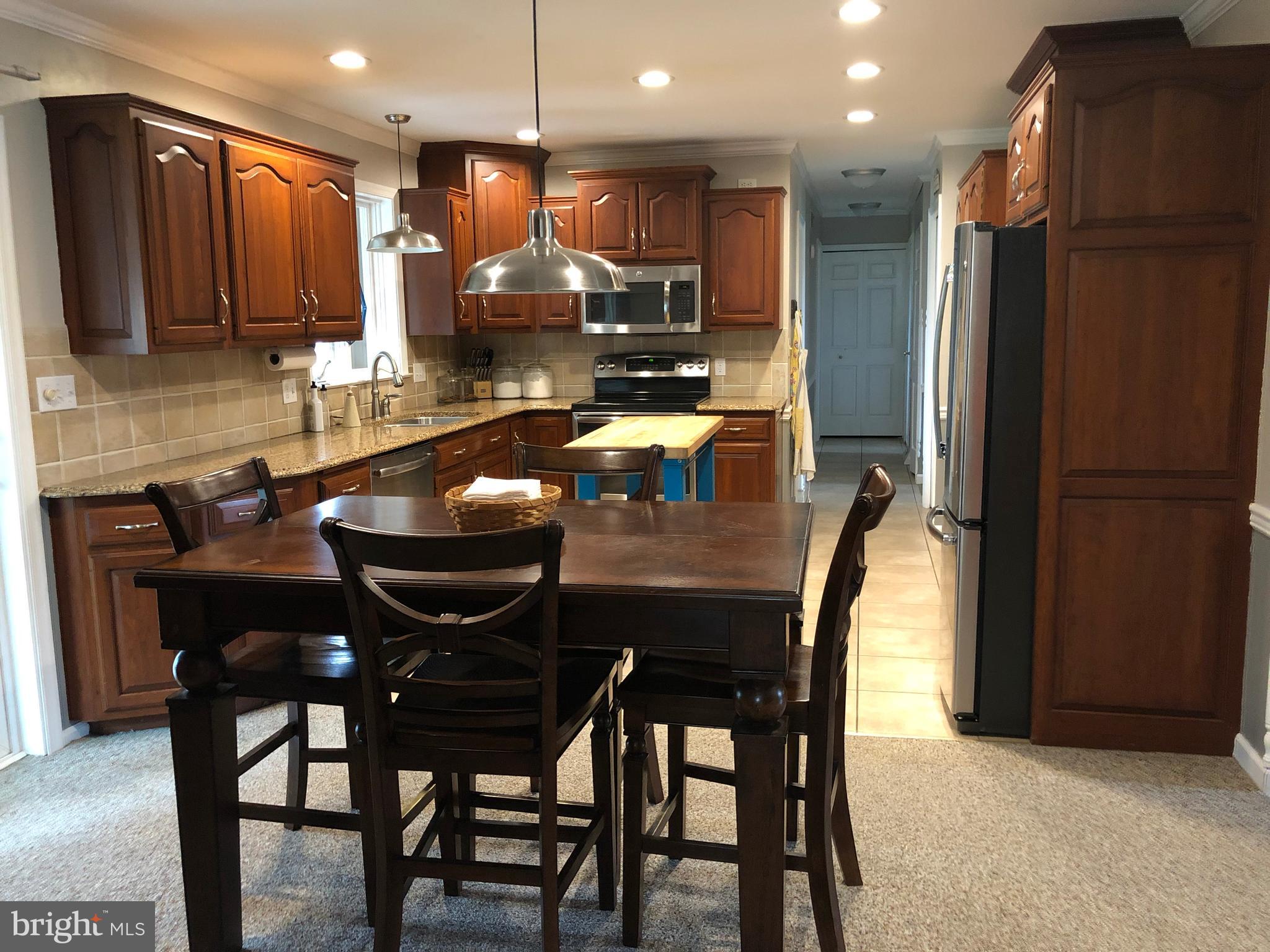 135 Martzall Road Denver, PA 17517 - Photo 10 of 26 Eat in kitchen