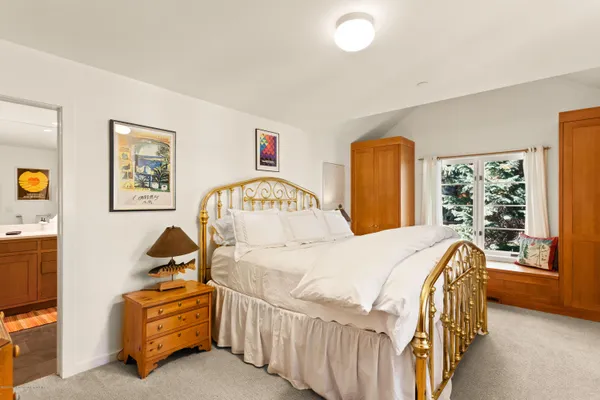 $75,000 | 129 East Hopkins Avenue, Aspen, CO 81611