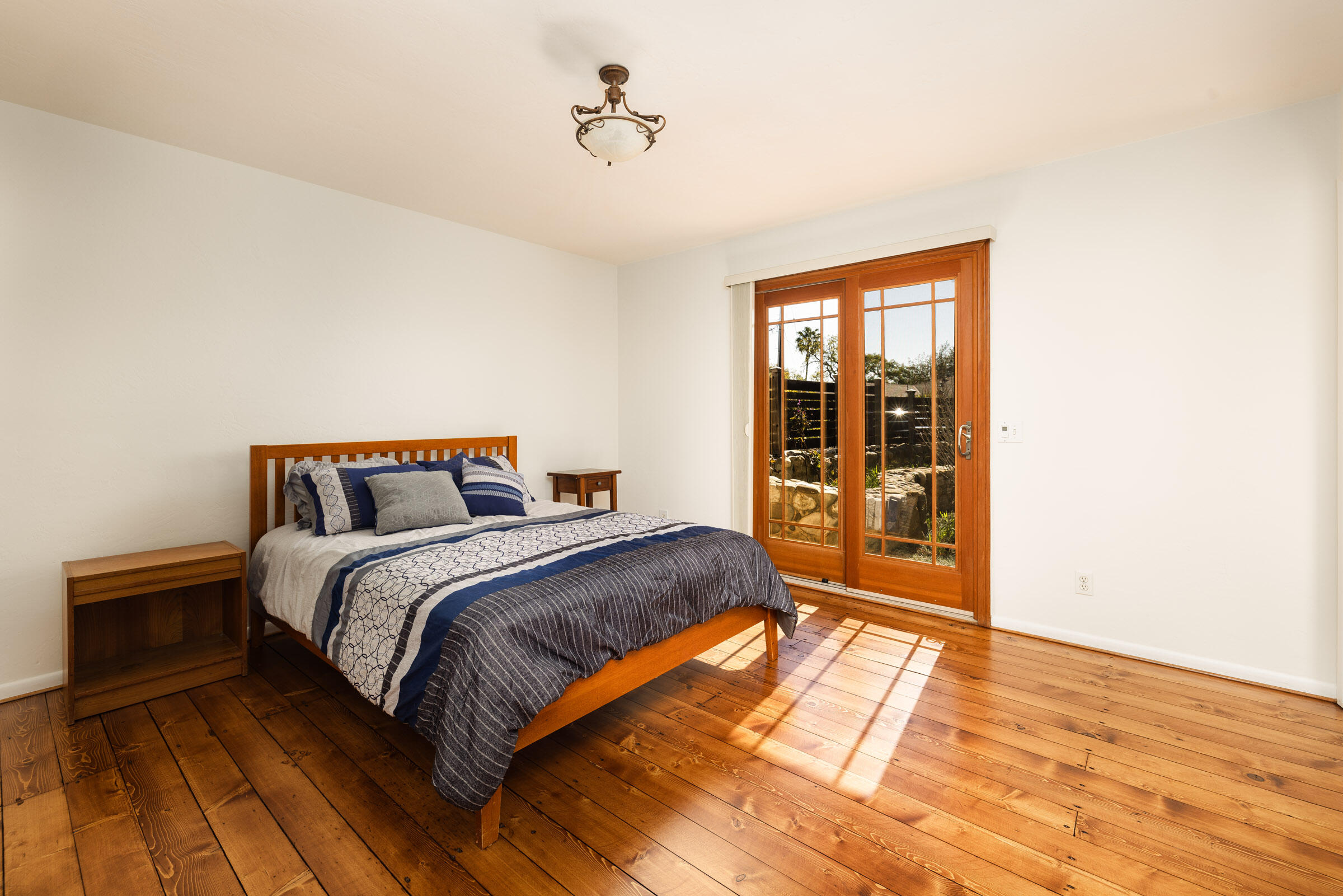 1005 Winther Way Santa Barbara, CA 93110 - Photo 16 of 33 a bedroom with a bed and a window