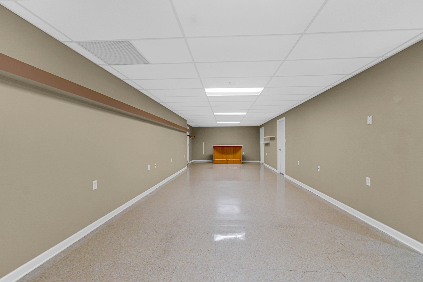 735 Pentwater Road Romeoville, IL 60446 - Photo 31 of 48 Gallery Image 31