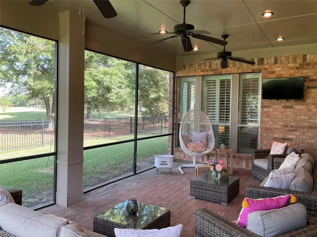 $339,000 | 8119 Malardcrest Drive, Humble, TX 77346