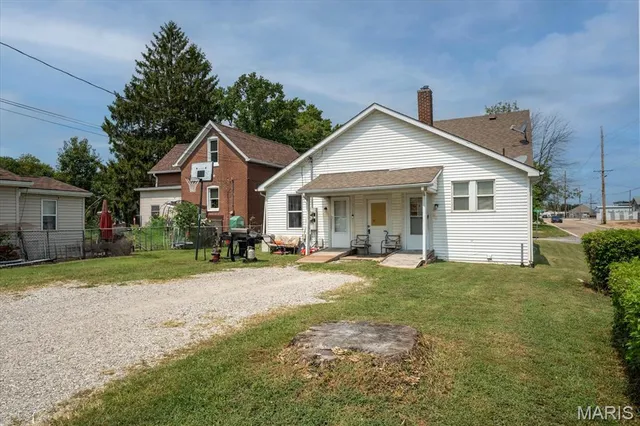 $115,000 | 402 South 21st Street, Belleville, IL 62226