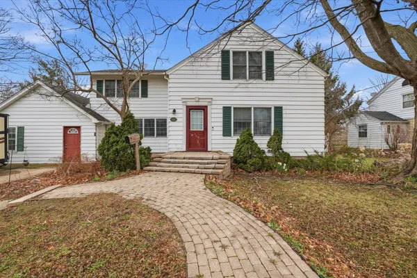 $349,900 | 1148 West Highland Street, Whitewater, WI 53190