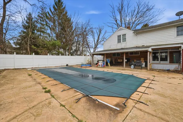 $344,900 | 1148 West Highland Street, Whitewater, WI 53190