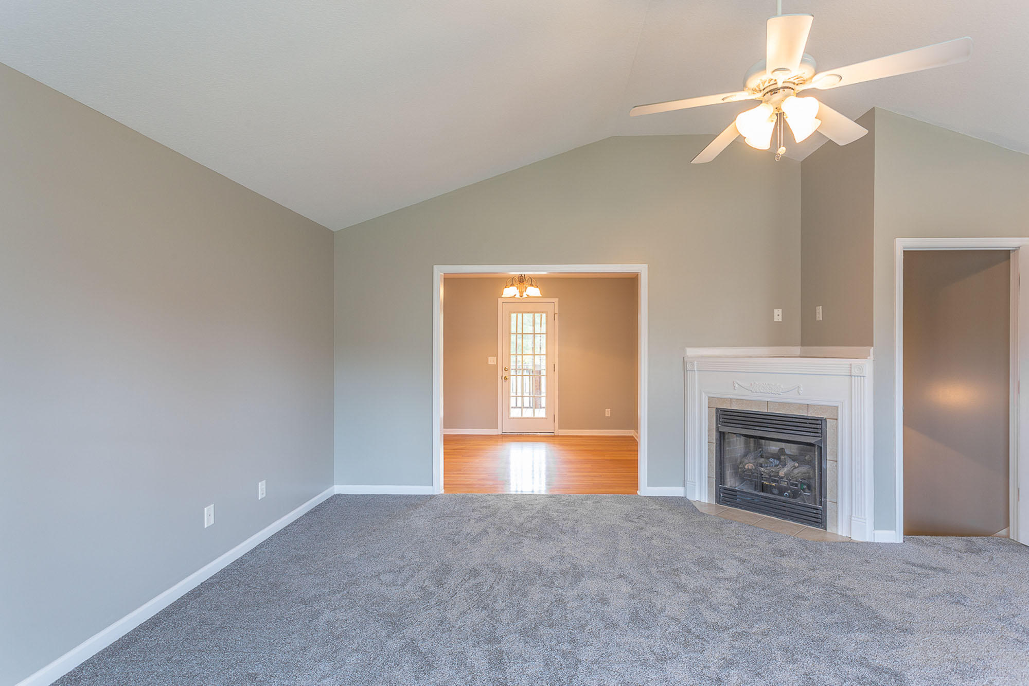 372 Spring Wind Circle Ringgold, GA 30736 - Photo 8 of 50 372 Spring Wind-22