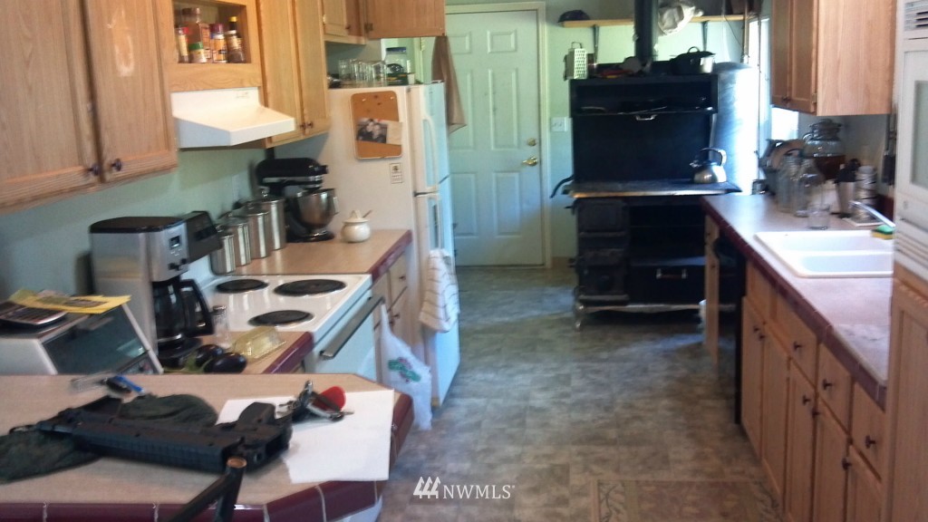 30455 Walberg Road Sedro-Woolley, WA 98284 - Photo 14 of 15 Gallery Image 14