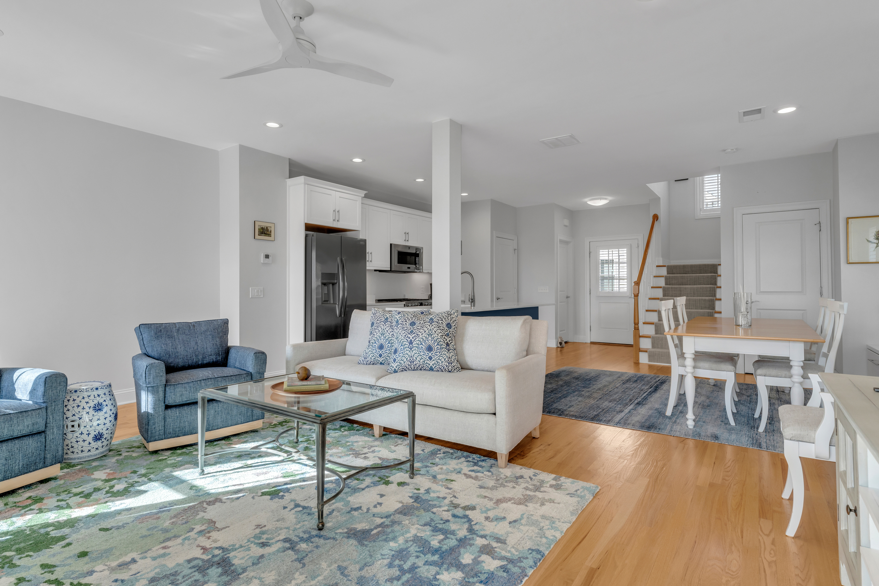 610 Marina Way Landing, Unit 610 Westbrook, CT 06498 - Photo 38 of 40 a living room with furniture and kitchen view