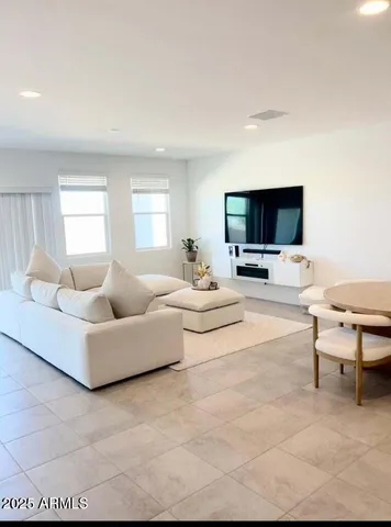 $2,000 | 1126 South Mulberry Street, Florence, AZ 85132