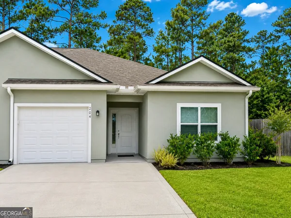 $1,875 | 204 Gary Circle, St. Marys, GA 31558