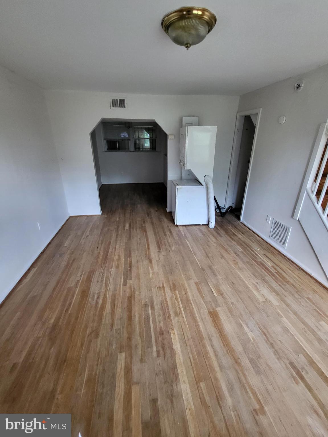 5055 Sheriff Road Northeast Washington, DC 20019 - Photo 4 of 16 Gallery Image 4